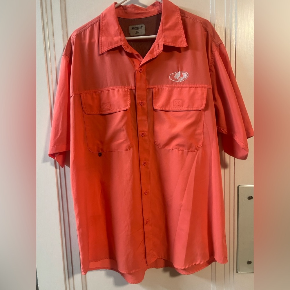 Mossy Oak Coral Men’s  XL Fishing Boating Button Down Men’s water Shirt pockets
